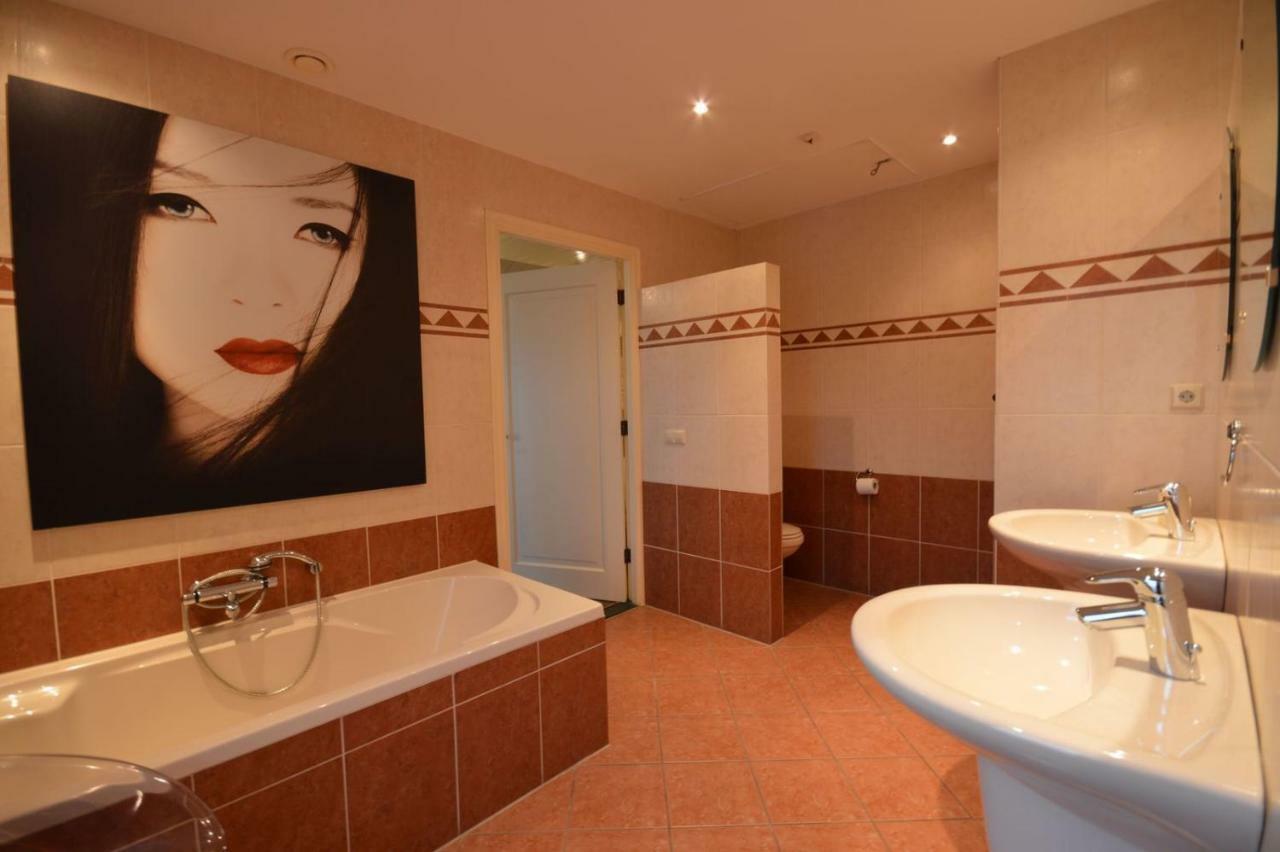 Wake Up Call Bed & Breakfast Westbroek Ngoại thất bức ảnh